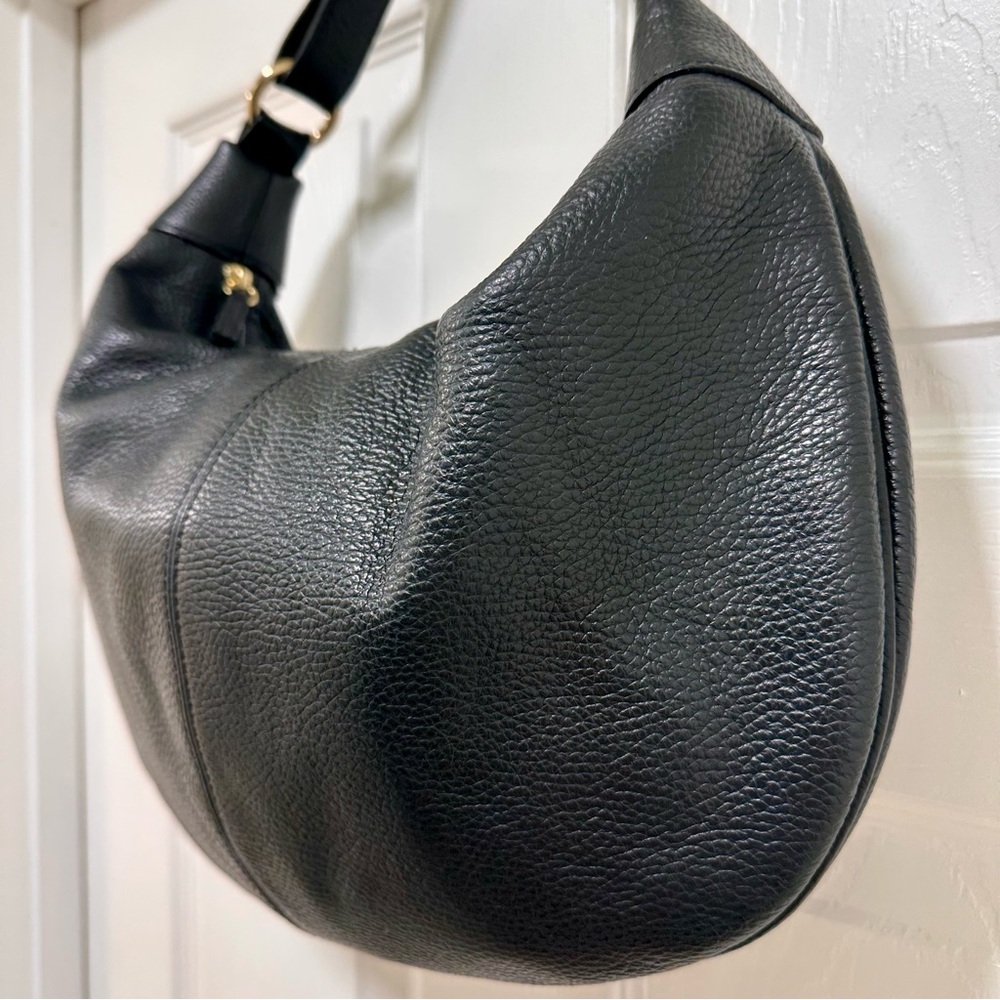 Quince Hobo Bag Italian Pebbled Leather Black - Picture 4 of 12